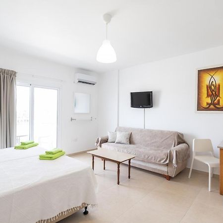 Christothea Apartments Айя-Напа Екстер'єр фото